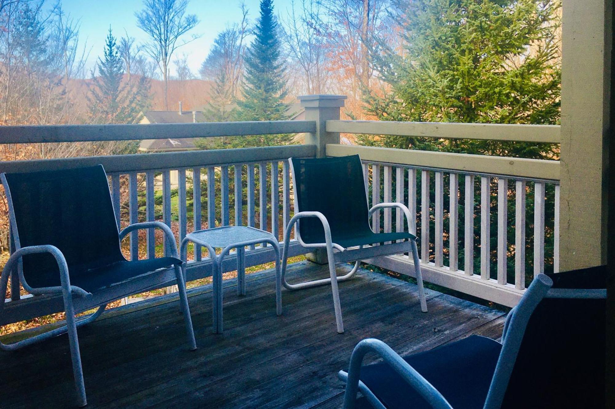 Trailside Highlands Villa Jeffersonville Room photo